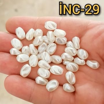 İNC-29 Krem Renk Barok İnci 7.2*9.6 mm