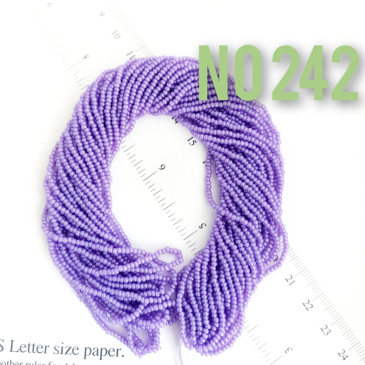 No: 242  Açık Mor Preciosa Dizi Kum Boncuk 11/0