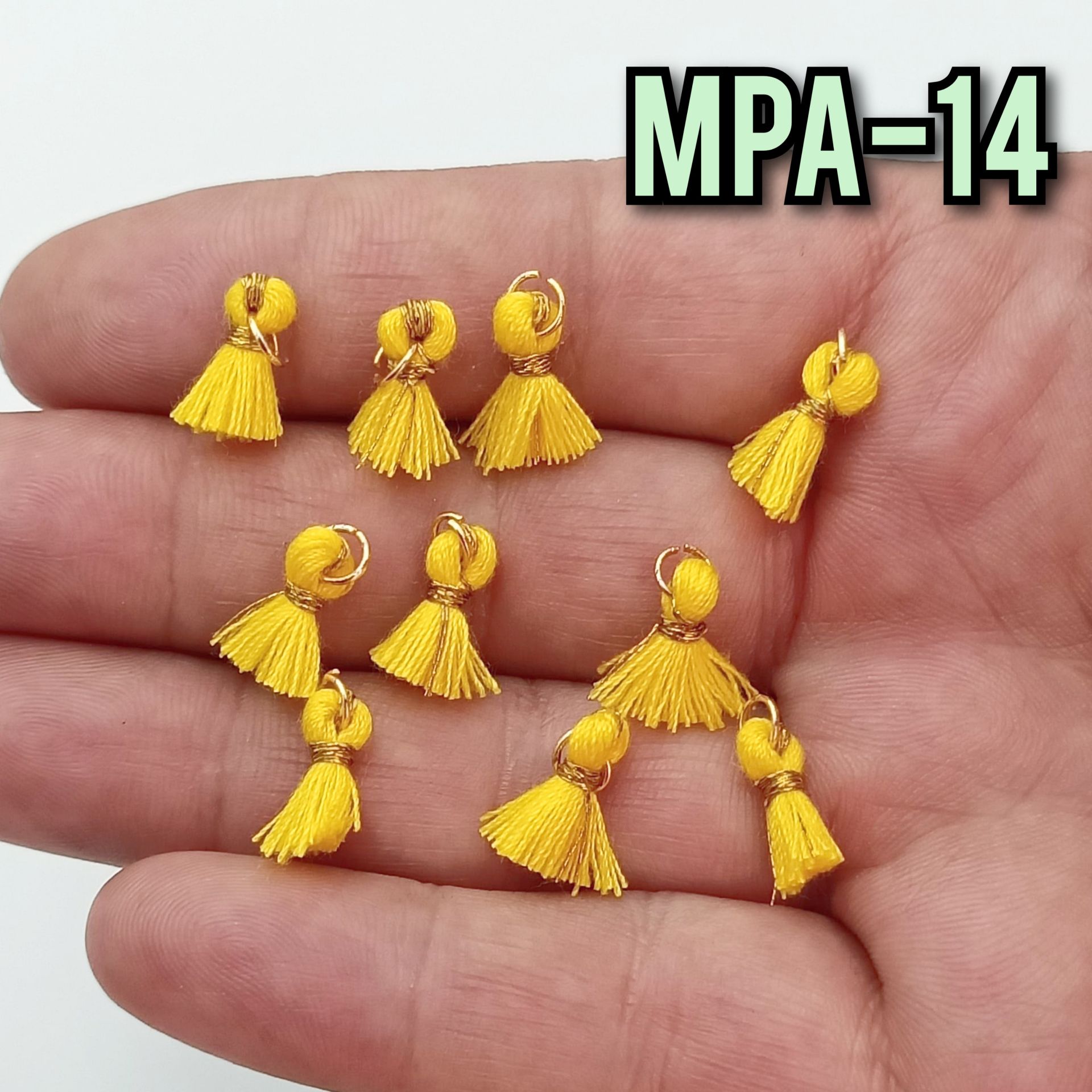 MPA-14 Sarı Renk Altın Halkalı Mini Püskül