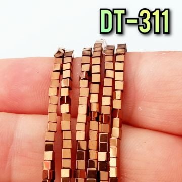 DT-311 Bakır Renk Küp Hematit Doğaltaş 2 mm