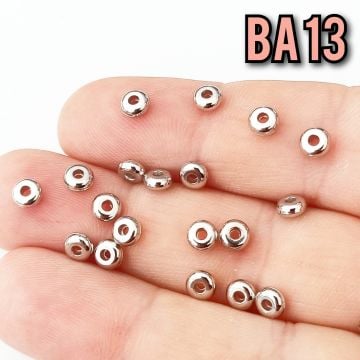 BA 13 Gümüş Renk Basık Boncuk Arası 4.5*2mm