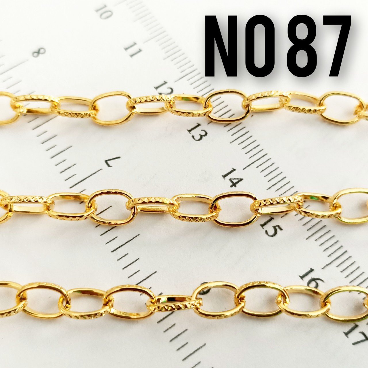 No : 087 24 Ayar Altın Kaplama Desenli Oval Zincir 9 x 6 mm