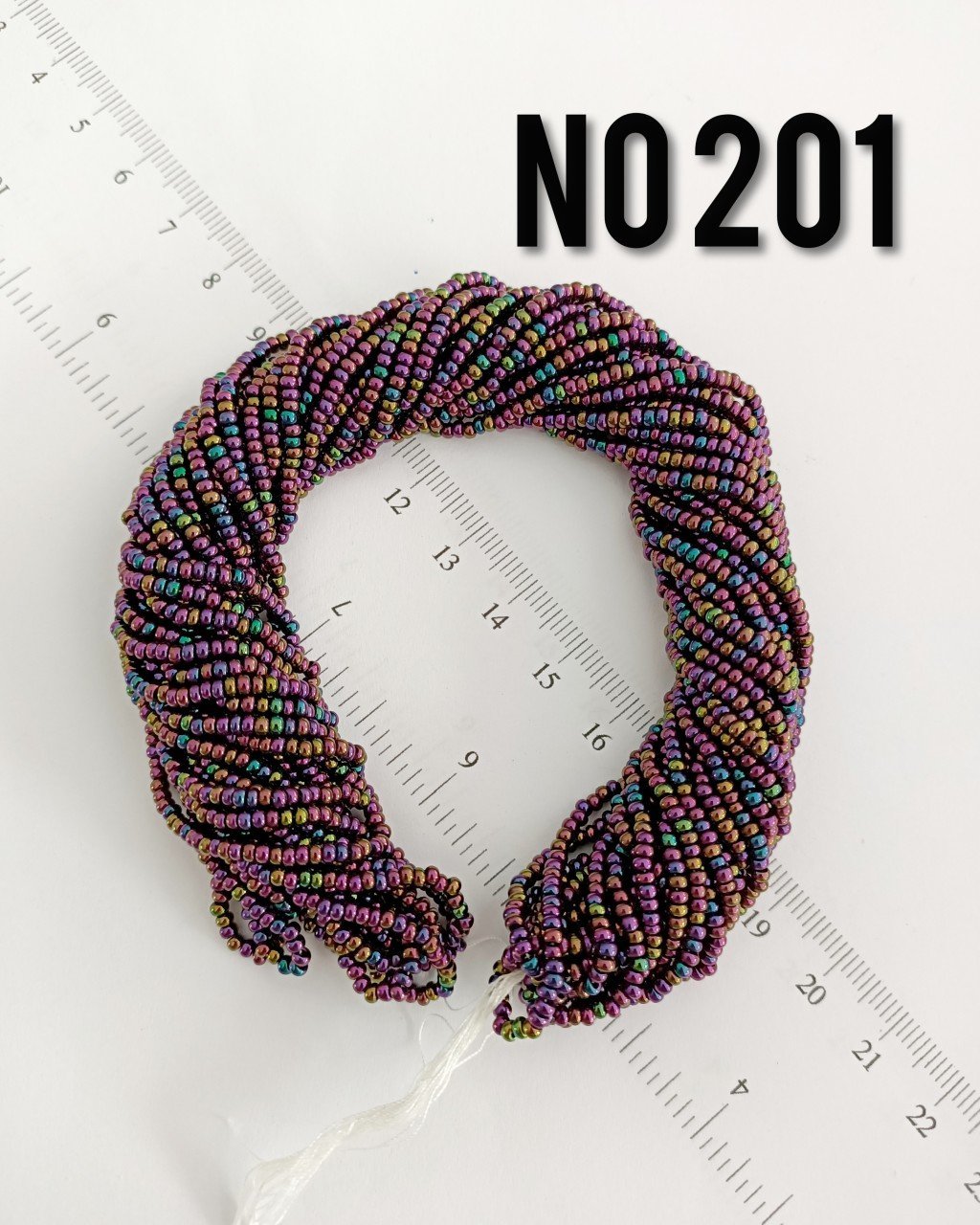 No: 201 Yanar Döner Mor  Preciosa Dizi Kum Boncuk 11/0