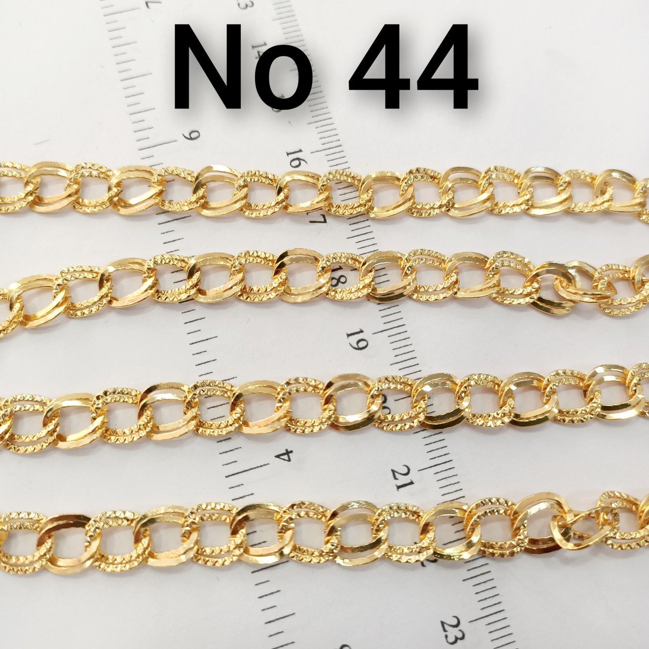 No : 044 Altın Kaplama Desenli Zincir 8 mm