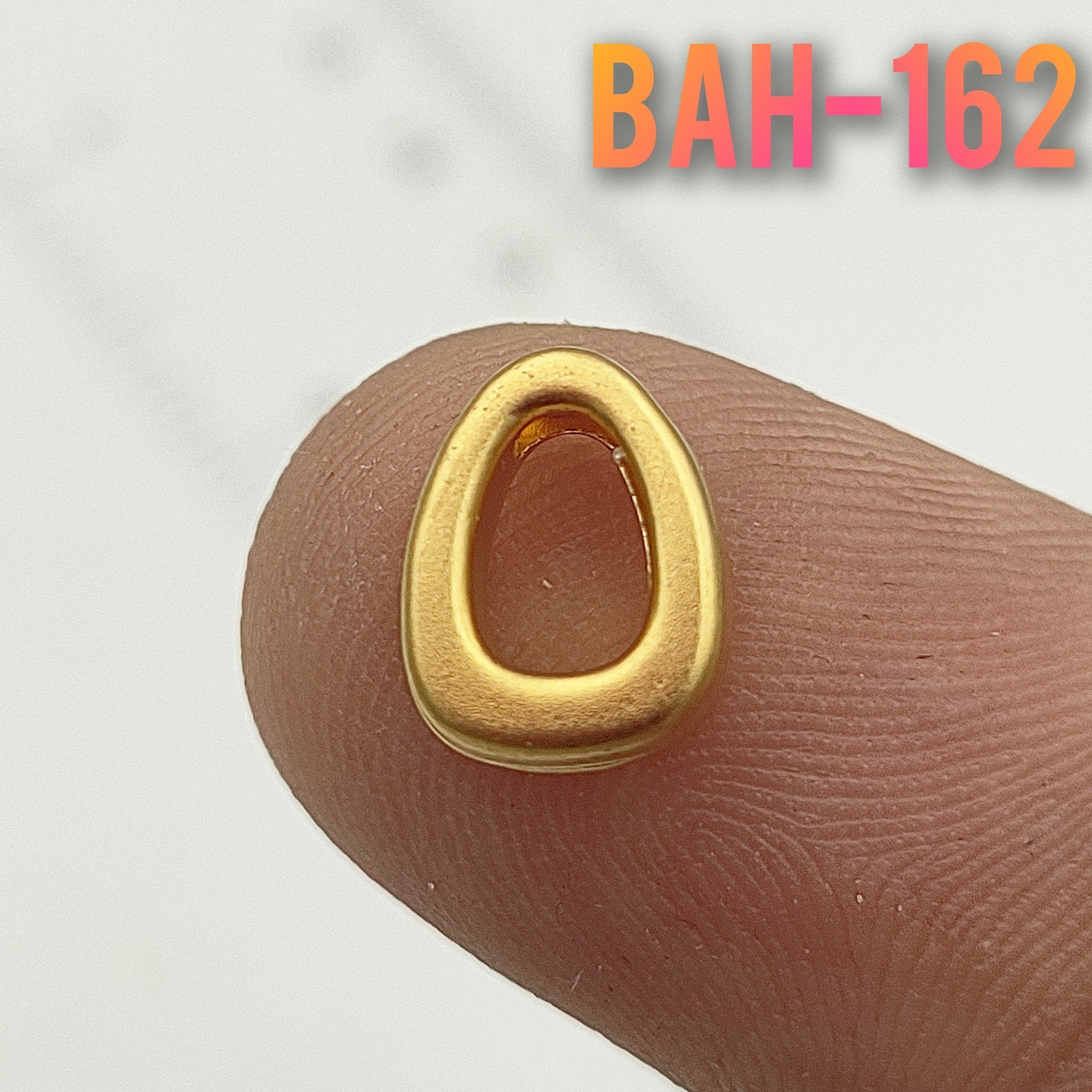 BAH-162 24 Ayar Mat Altın Kaplama O Harfi Boncuk