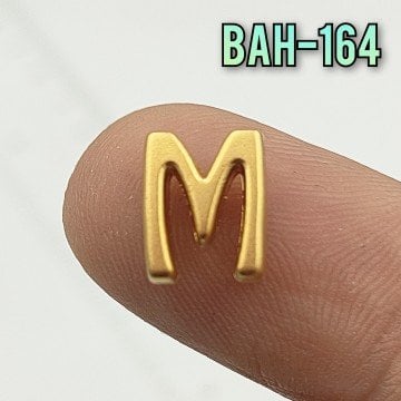 BAH-164 24 Ayar Mat Altın Kaplama M Harfi Boncuk