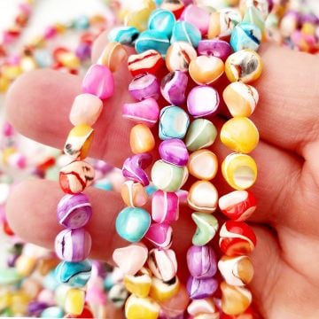 DT-024 Amorf Kesim Karışık Renk Sedef Doğaltaş Dizi