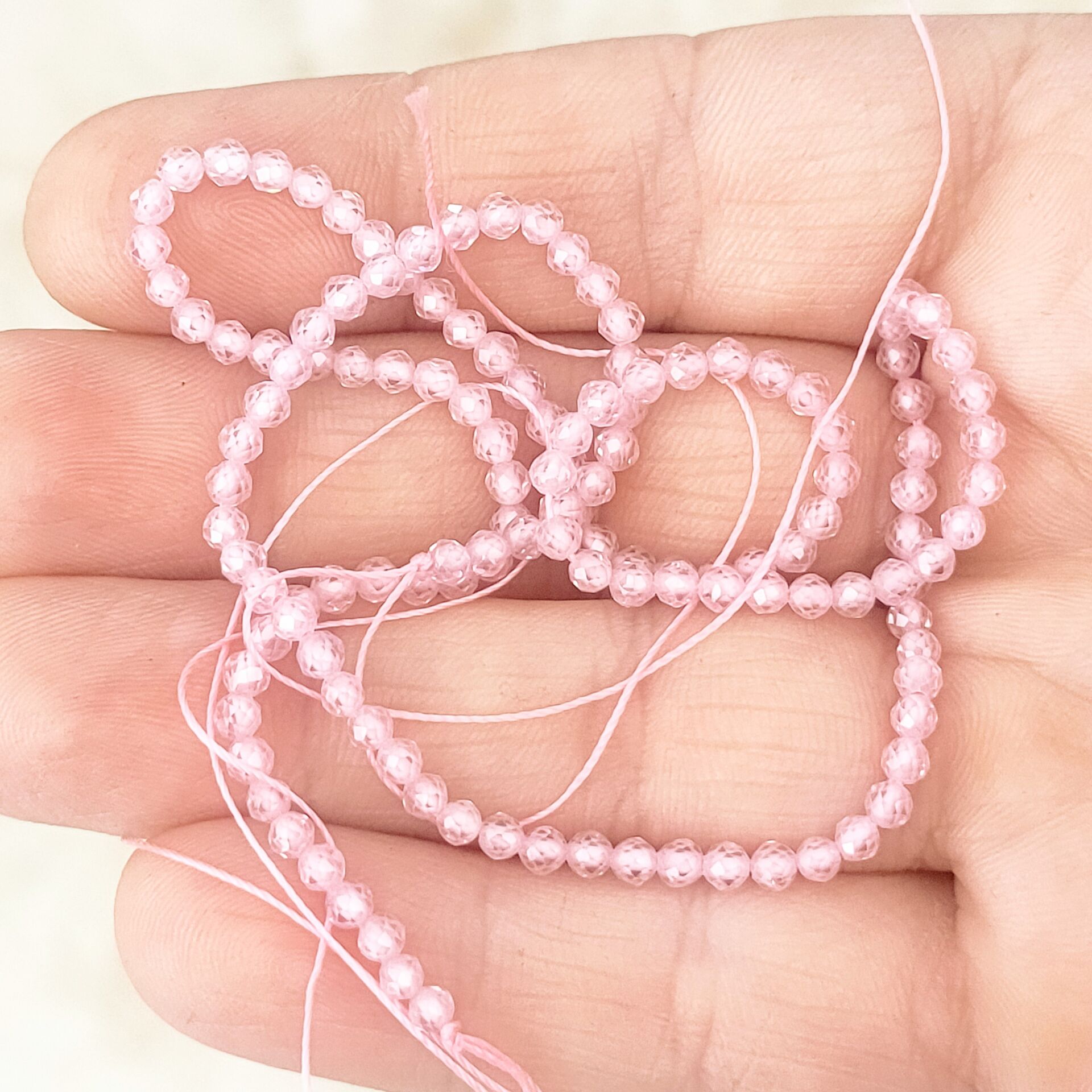 DT-299 Zirkon Fasetli Dizi Doğal Taş Pembe Renk 3 mm