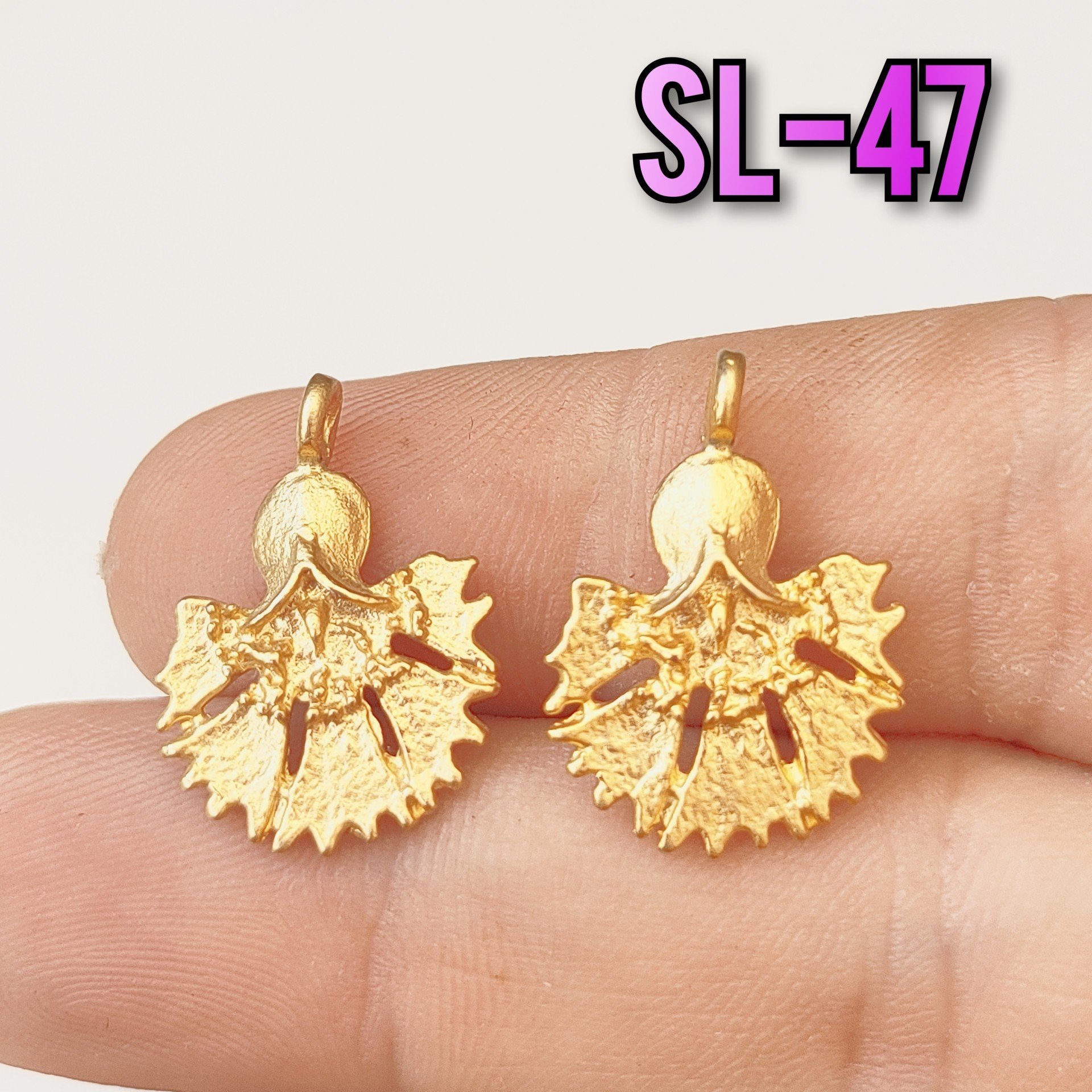 SL-47 24 Ayar Mat Altın Kaplama Yaprak Sallantı