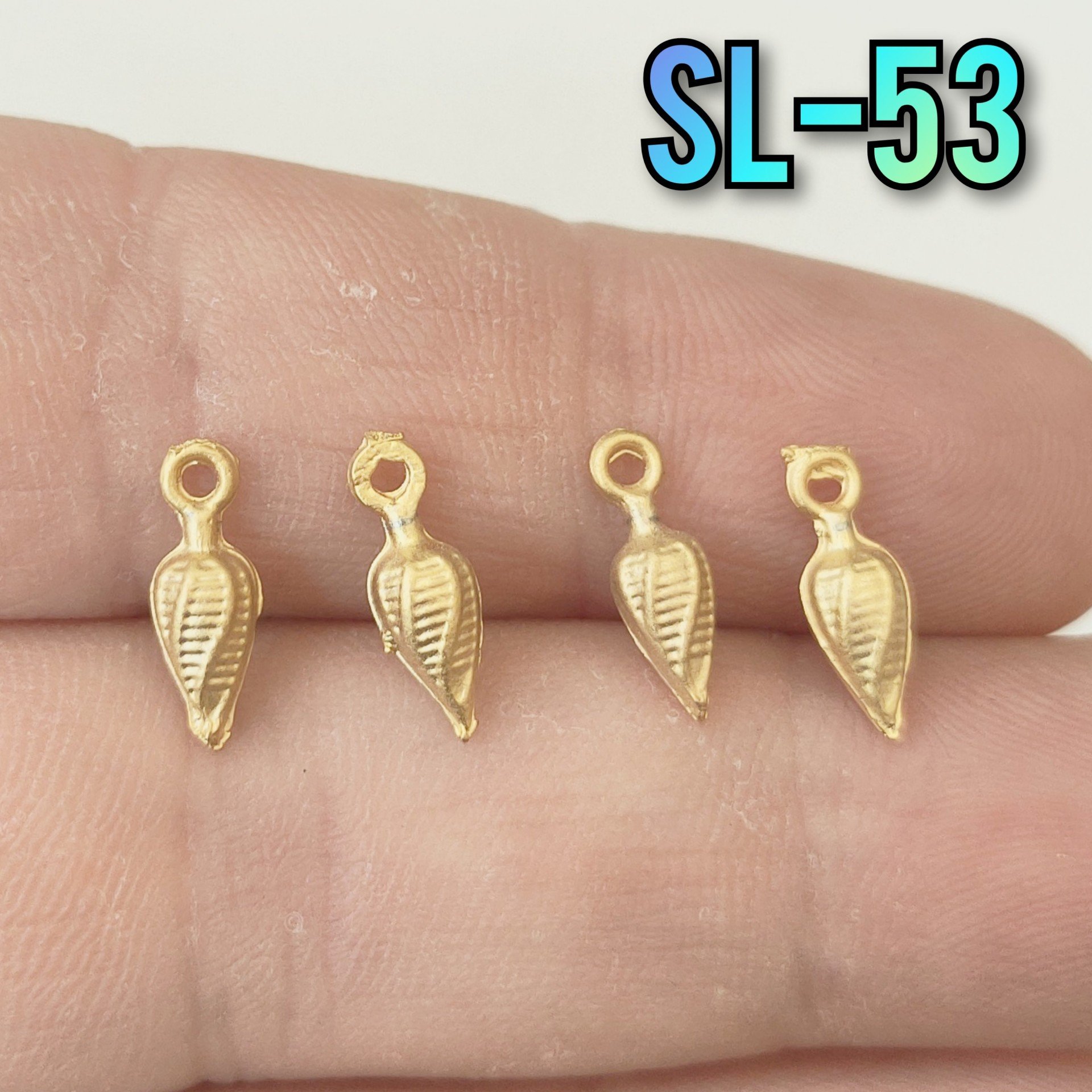 SL-53 24 Ayar Mat Altın Kaplama Burgu Sallantı