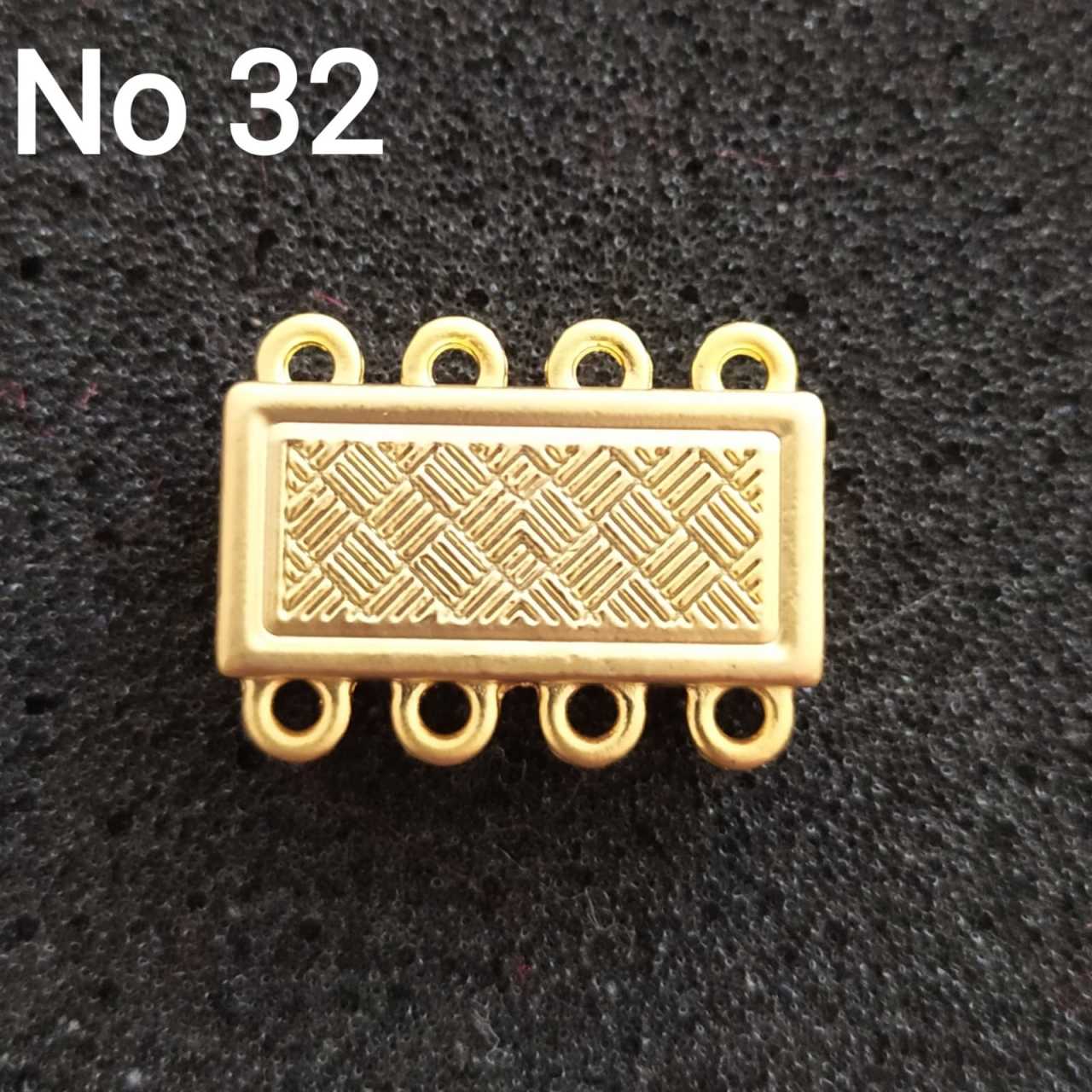 No: 32 - Dört Halkalı Altın Renk Dikdörtgen Mıknatıs