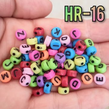 HR-16 Pastel Karışık Renk Üzeri Siyah Yazılı Plastik Yassı Harf Boncuk 7 mm