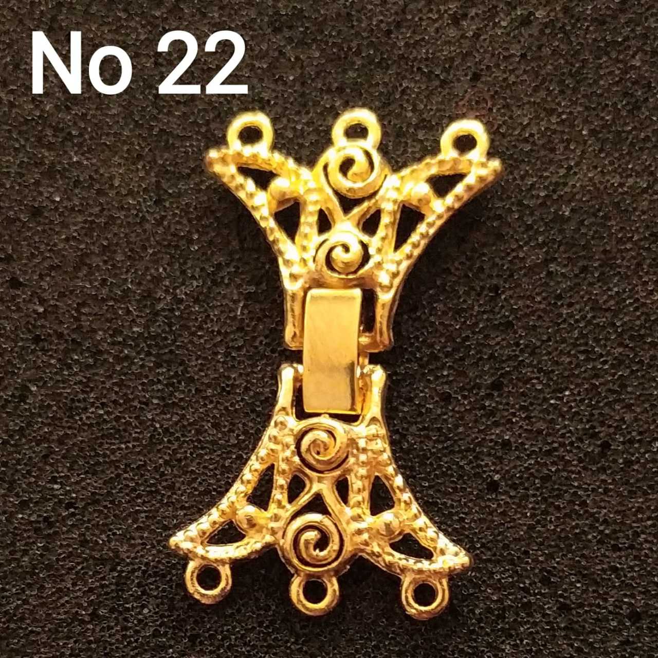 No : 22 Kelebek Kapama altın renk 25 mm