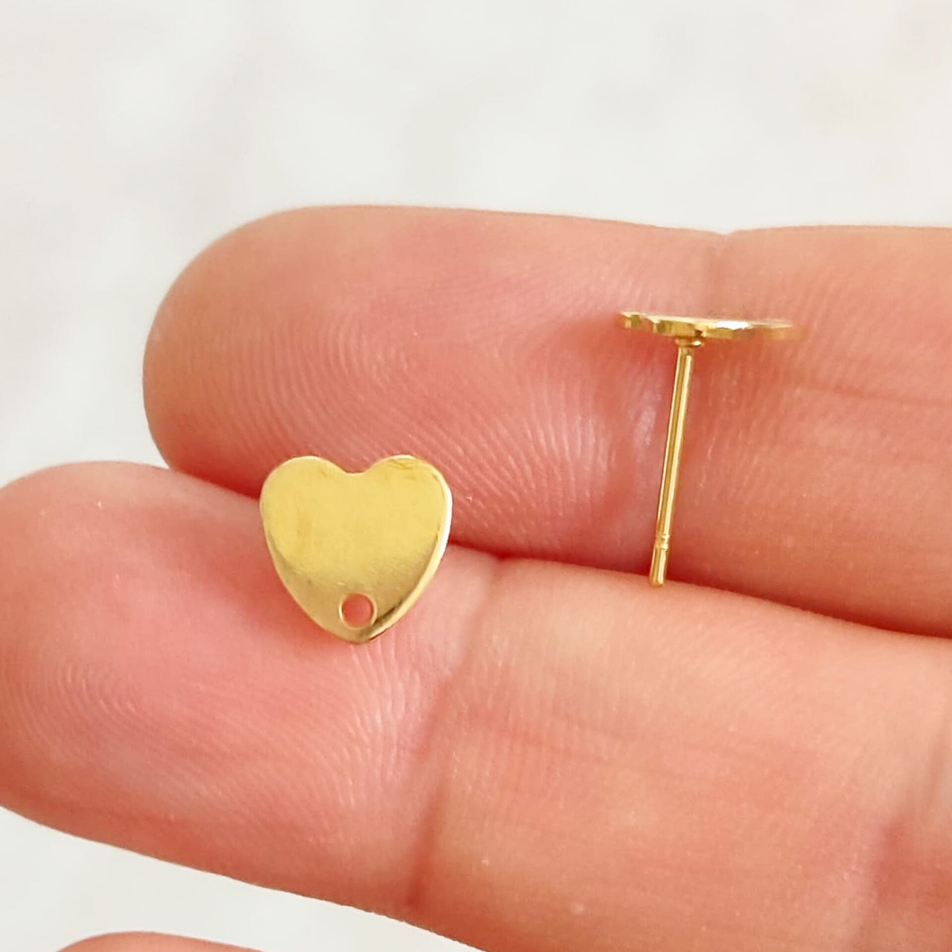 ÇLK-78 B Kalite Kaplama Altın Renk 316L Cerrahi Çelik Kalp Küpe Çivisi 8 mm