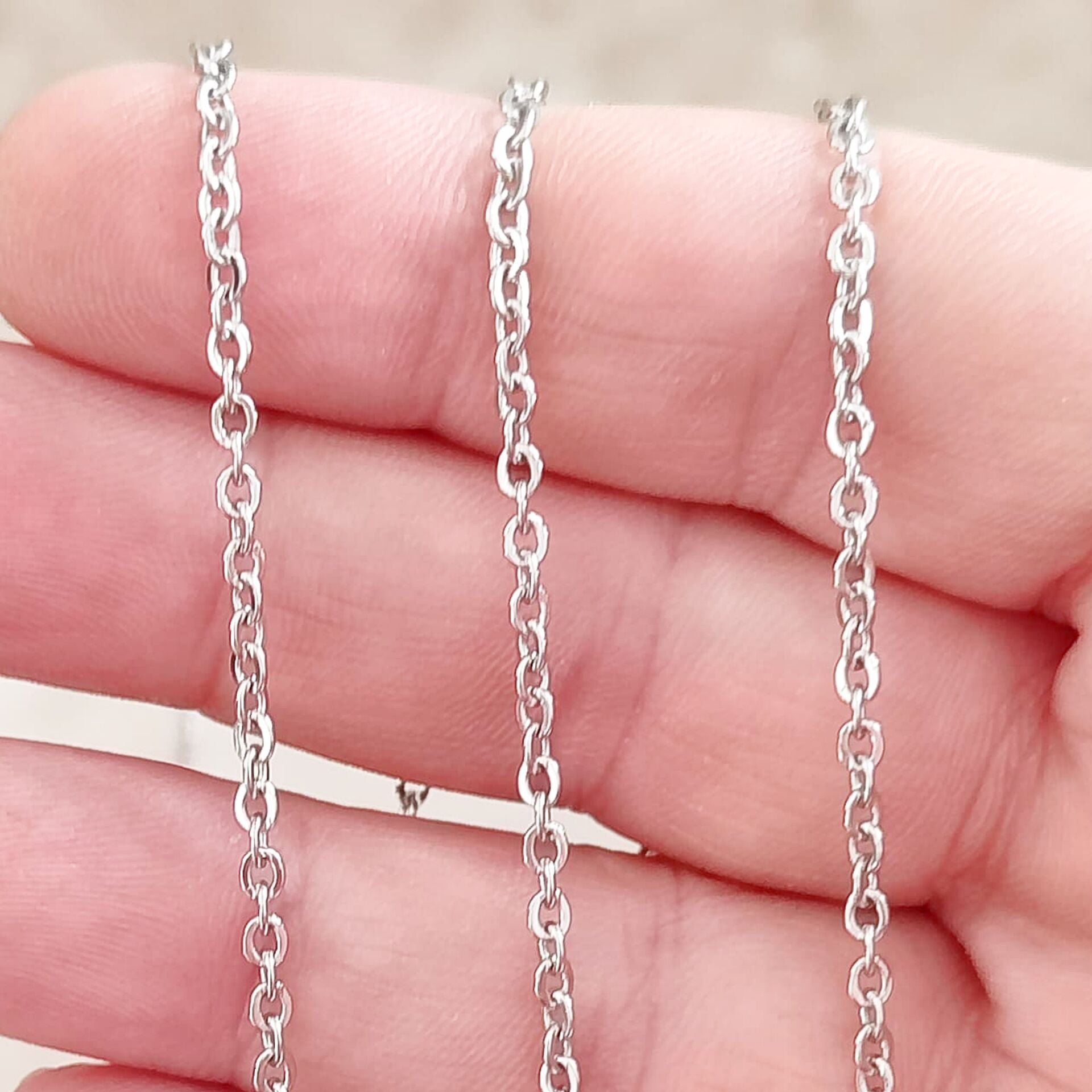 ÇLZ-48 A Kalite Gümüş Renk Renk 316L Cerrahi Çelik Forse Zincir 2*3 mm