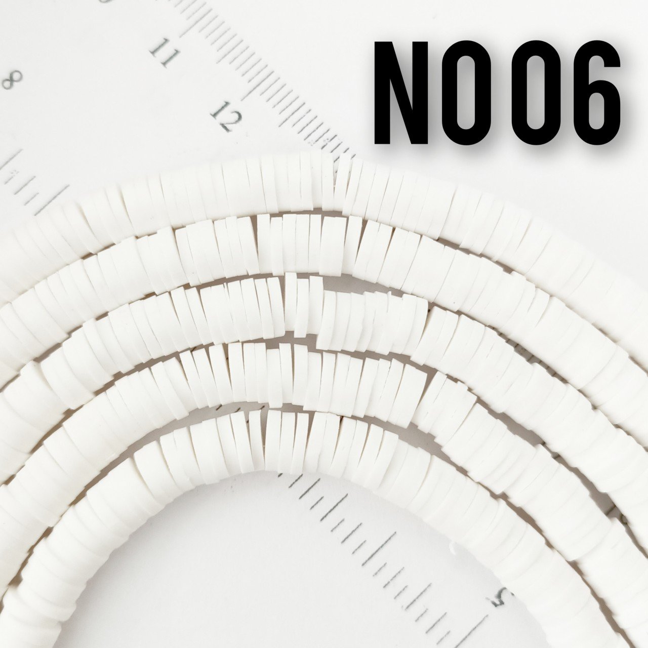 No : 06 Beyaz Fimo Hamur Boncuk