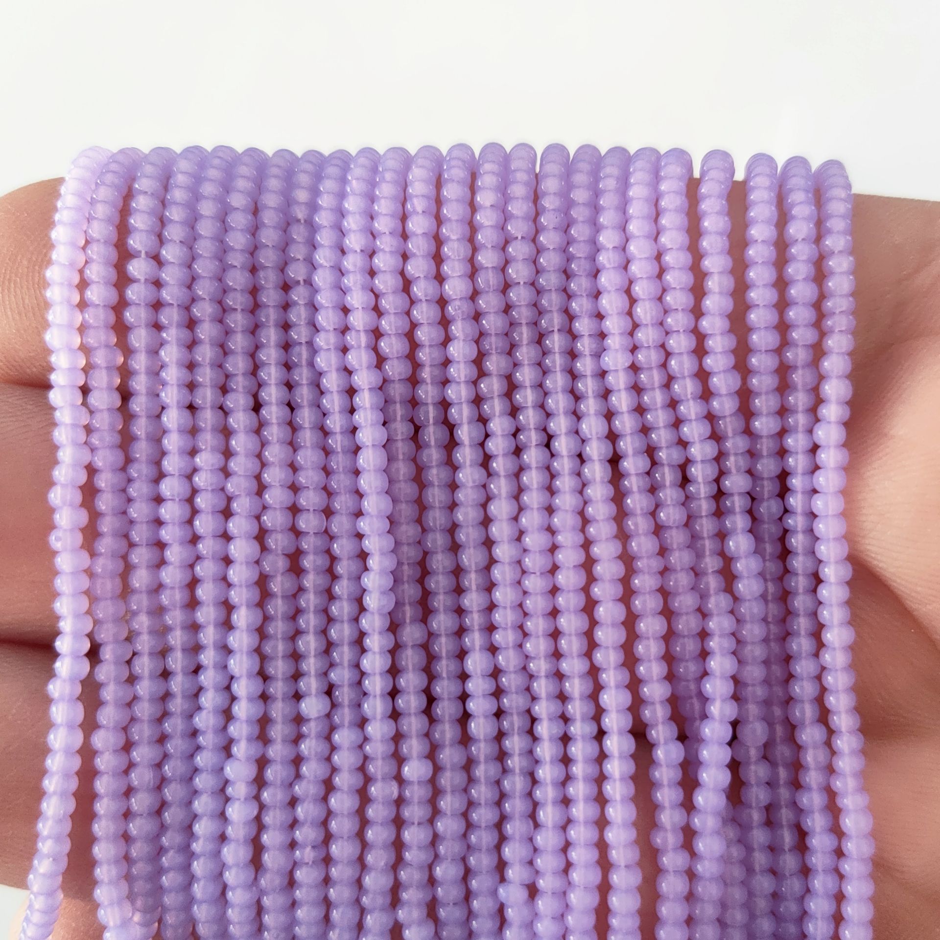 No: 252 Yarı Şeffaf Lila Renk Preciosa Dizi Kum Boncuk 11/0