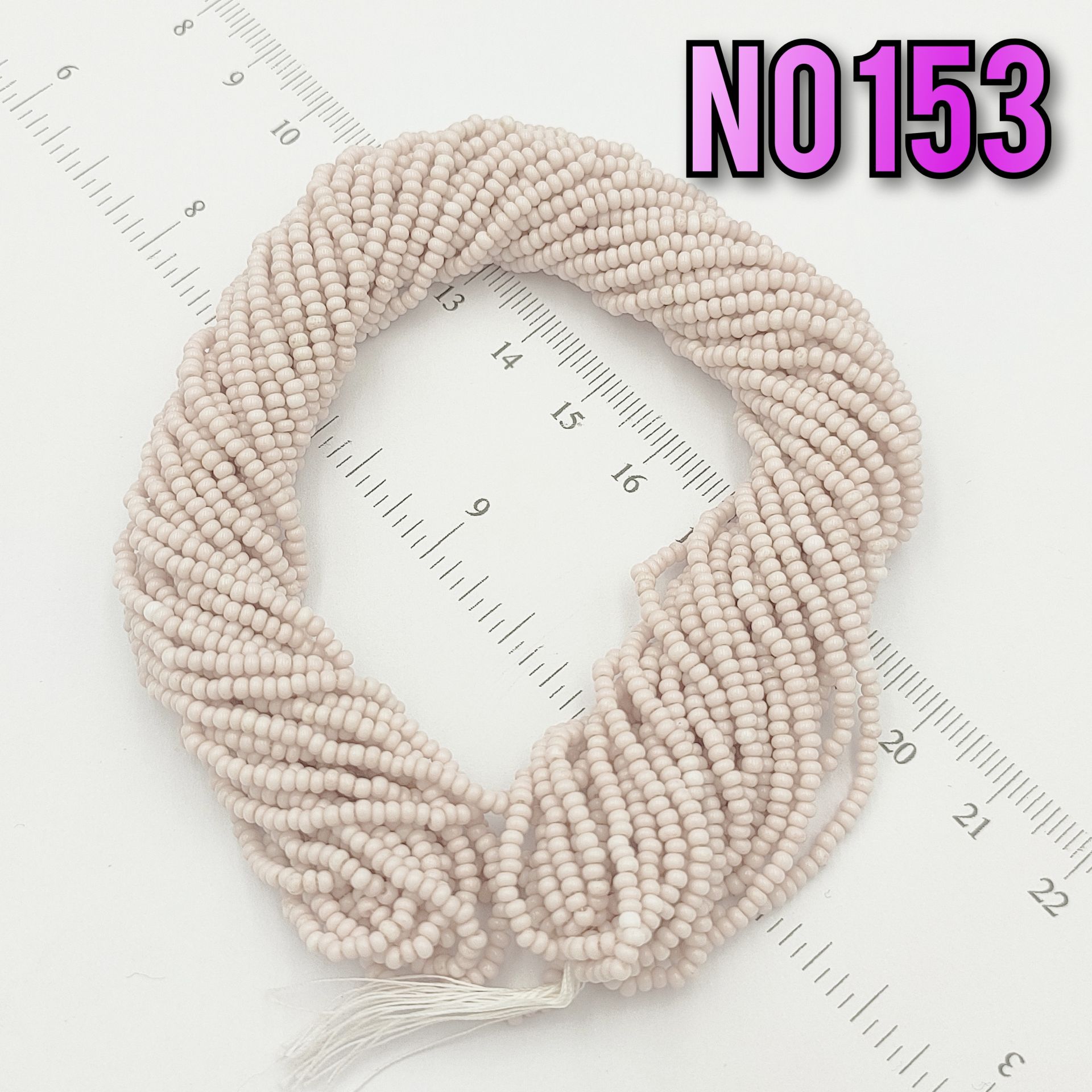 No: 153 Antik Beyaz (Beyaz - Sütlü Kahve arası) Preciosa Dizi Kum Boncuk 11/0