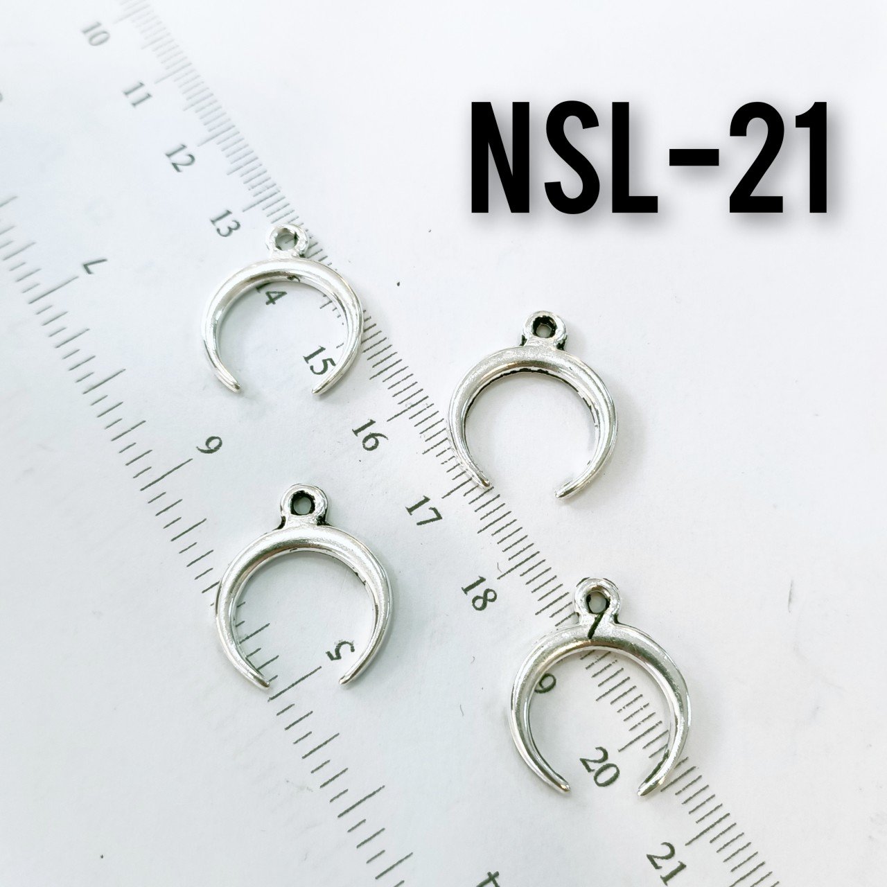 Nsl-21 Boyalı Gümüş Renk Küçük Ay Sallantı
