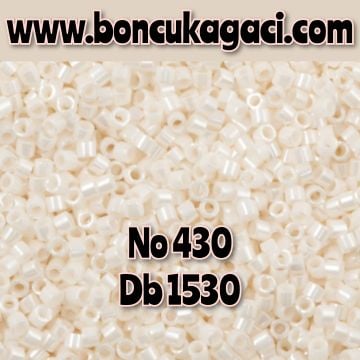 NO:430 Miyuki Delica , Miyuki Boncuk 11/0 DB1530 Opak Pudra Beyaz