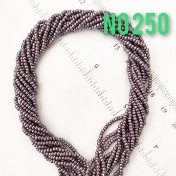 No: 250 Sedefli Koyu Menekşe Mor Preciosa Dizi Kum Boncuk 11/0