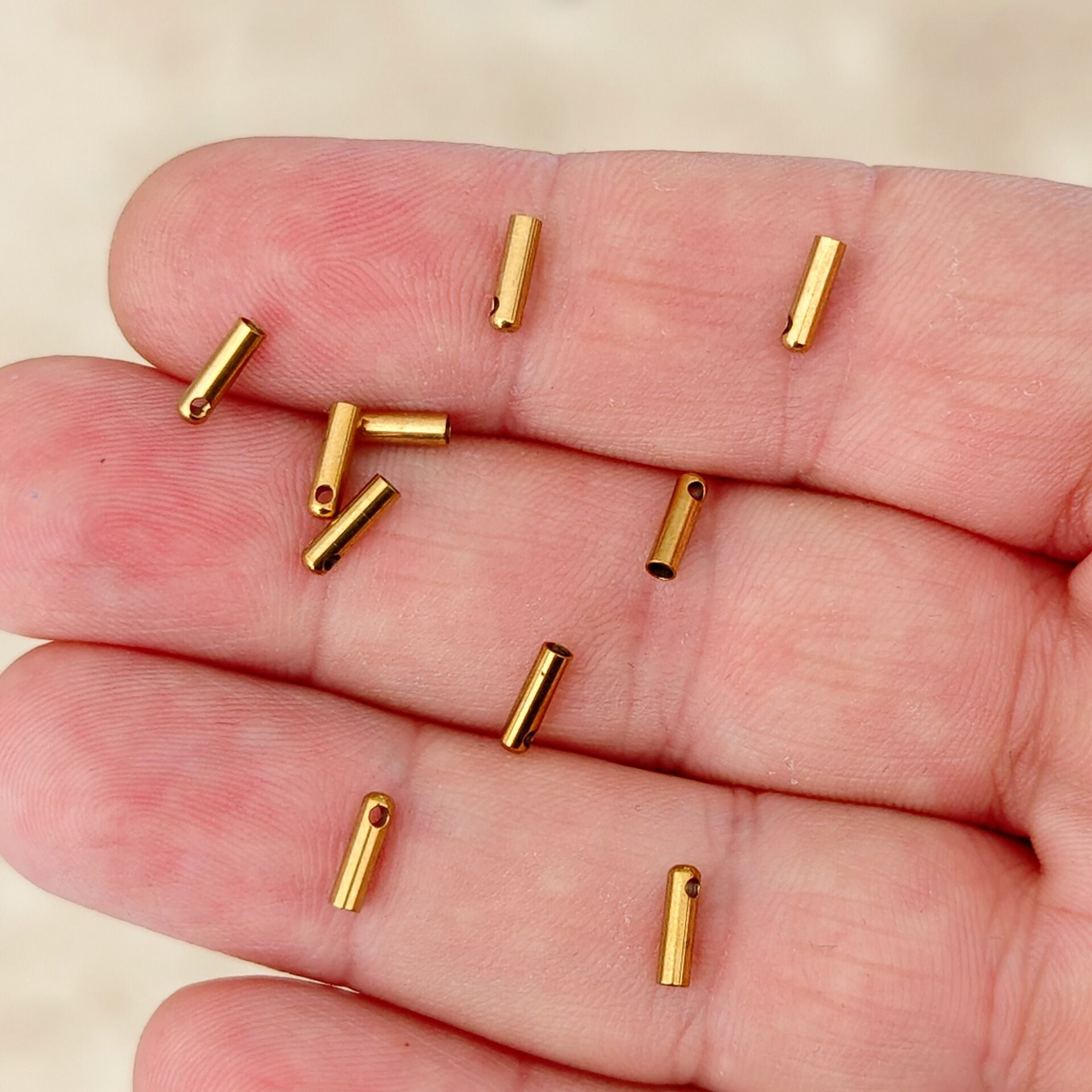 ÇLA-94 A Kalite Kaplama Altın Renk 316L Cerrahi Çelik Kapsül Kapama 1 mm (İç Çap)