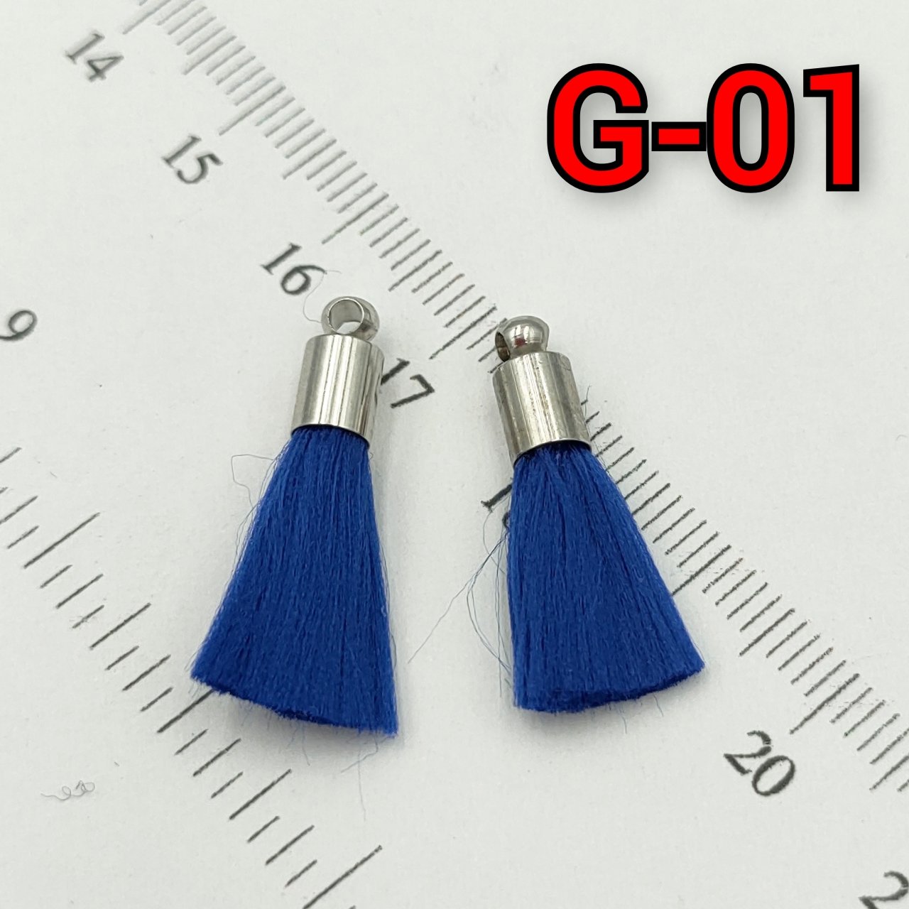 G01 Saks Mavi Miyuki Püskülü
