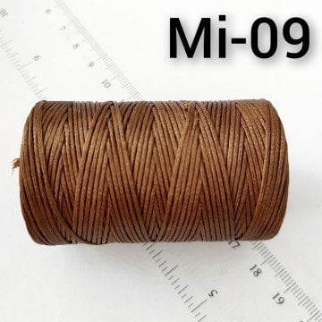 Mi-09  Kahve Rengi Mumlu İp 1 mm