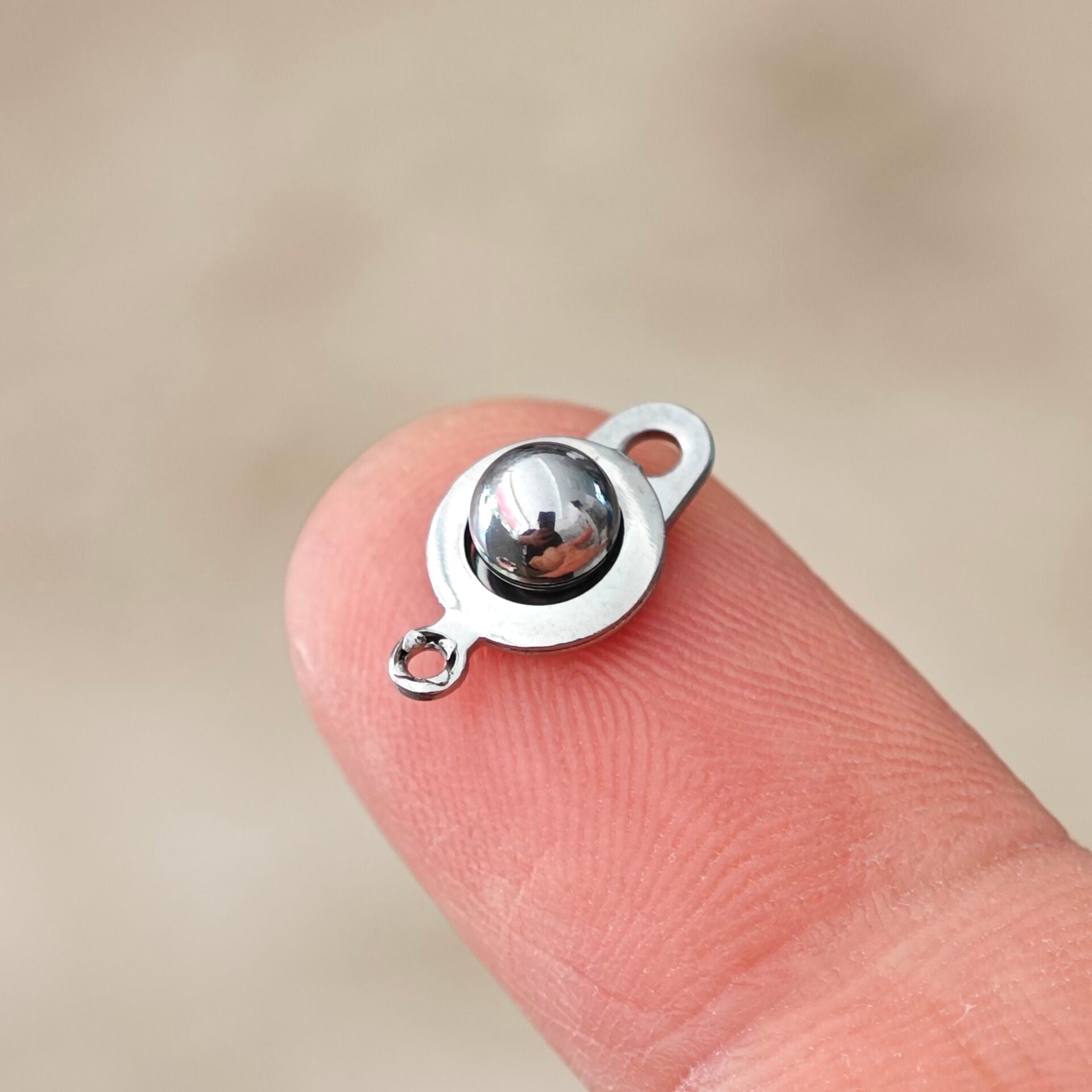 ÇLA-102 A Kalite Gümüş Renk 316L Çelik Çıt Çıt Klips 8 mm