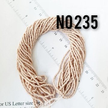 No: 235 Opak Koyu Krem Preciosa Dizi Kum Boncuk 11/0