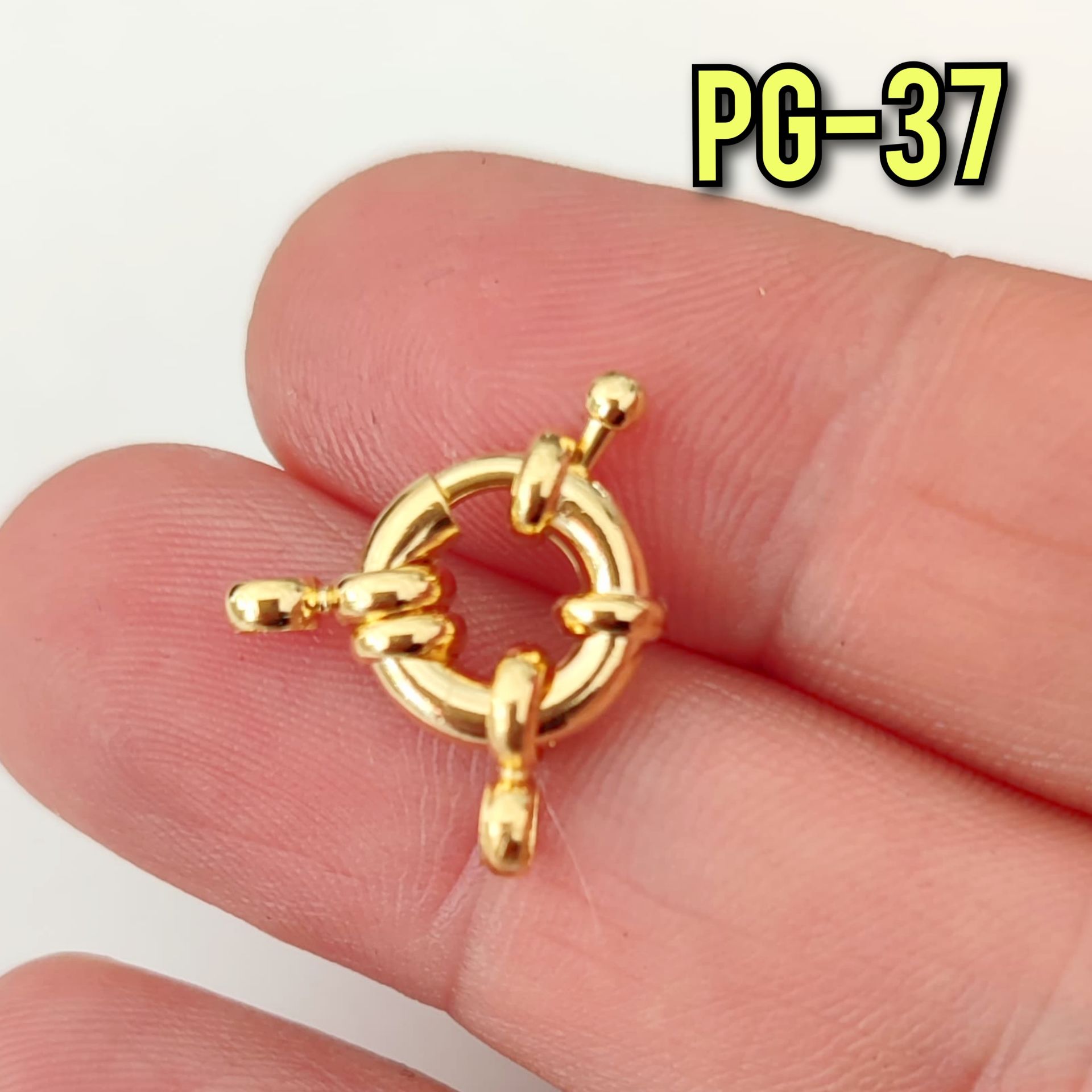 No : 37 24 Ayar Altın Kaplama Gemici Kilit 11 mm