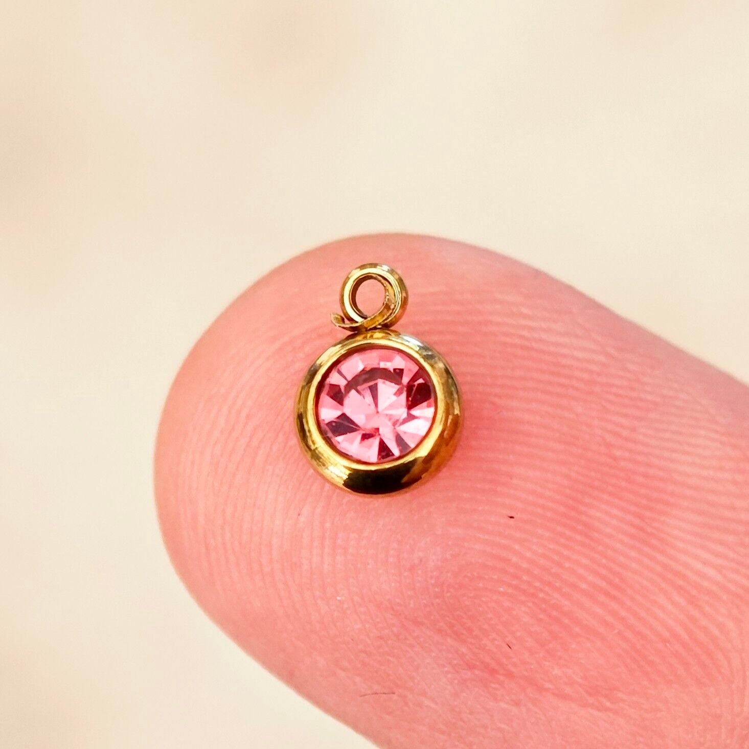 ÇLS-91 A Kalite Kaplama Altın Renk 316L Cerrahi Çelik Mini Pembe Taşlı Sallantı 6 mm