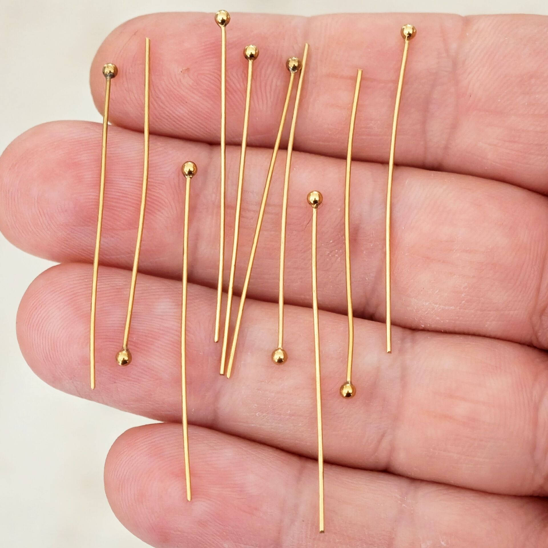 ÇLA-112 A Kalite Kaplama Altın Renk 316L Cerrahi Çelik Top Başlı Takı Çivisi 40 mm