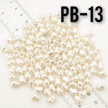 Pb-13 Krem Renk Düzensiz Plastik İnci 9*6 mm