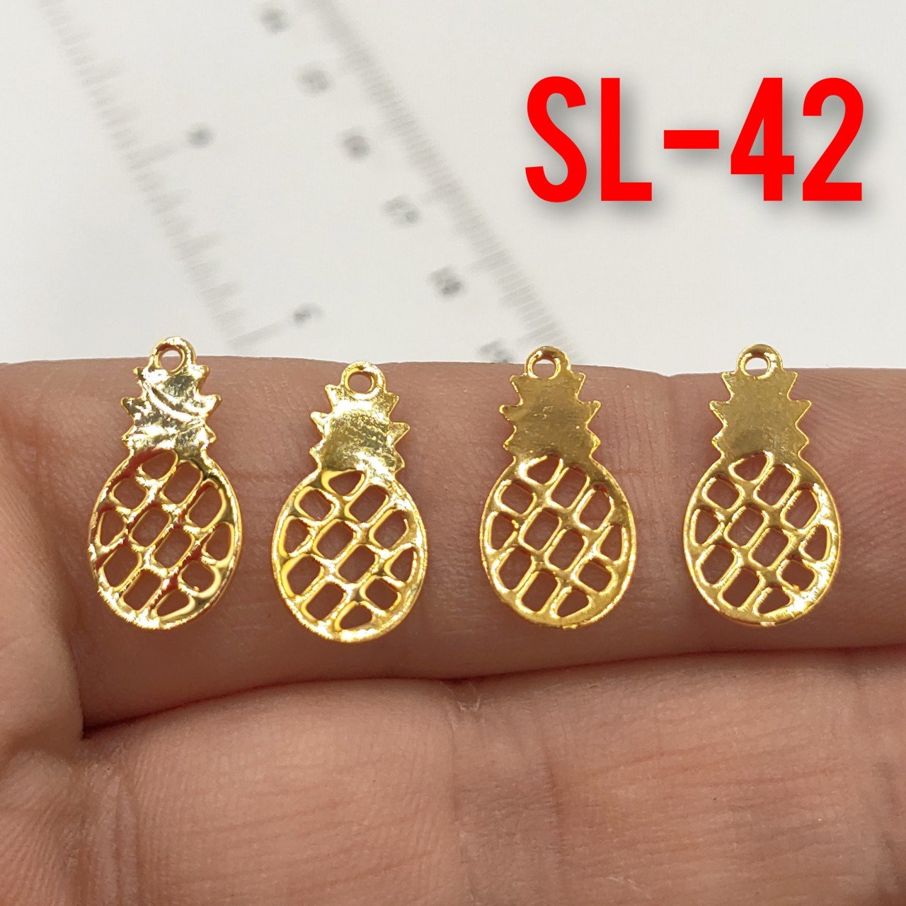 SL-42 24 Ayar Altın Kaplama Ananas Sallantı