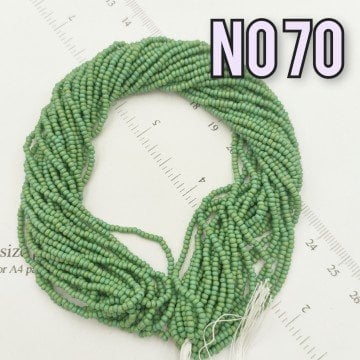 No: 070 Rainbow Mat Yeşil Preciosa Dizi Kum Boncuk 11/0