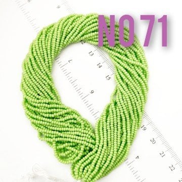 No: 071 Mat (opak) Açık Yeşil  Preciosa Dizi Kum Boncuk 11/0