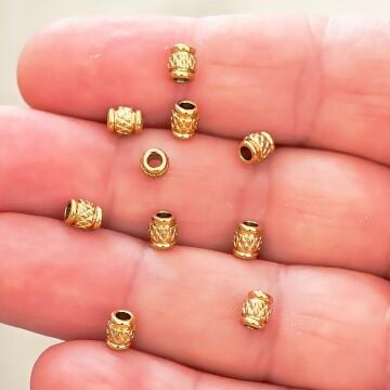 ÇLB-38 A Kalite Kaplama Altın Renk 316L Çelik Geniş Delik Desenli Ara Boncuk 5*4 mm (10 adet)