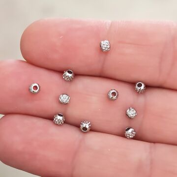 ÇLB-39 A Kalite Gümüş Renk 316L Çelik Desenli Ara Boncuk 3 mm (10 adet)
