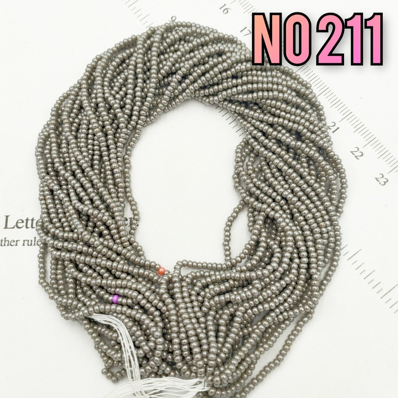 No: 211 Parlak Gri Preciosa Dizi Kum Boncuk 11/0