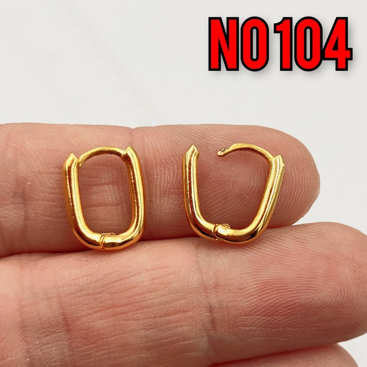 No : 104 24 Ayar Altın Kaplama Pirinç Küpe Klips 14 x 10 mm