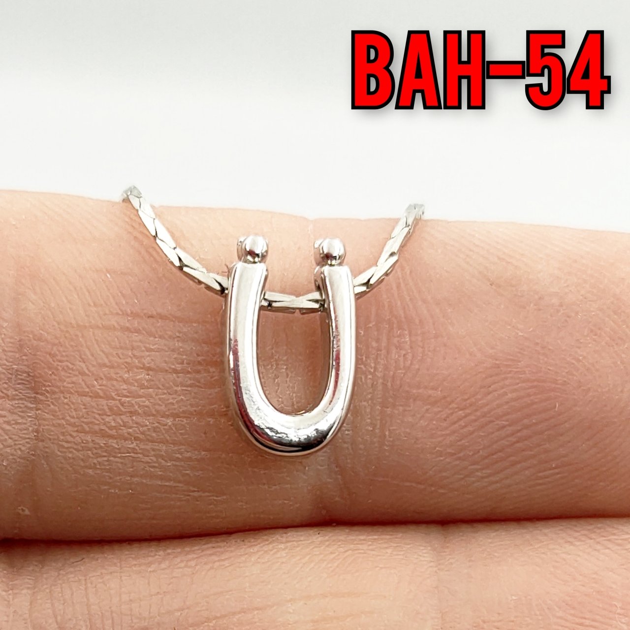 BAH-54 Rodyum Kaplama Ü Harfi Boncuk