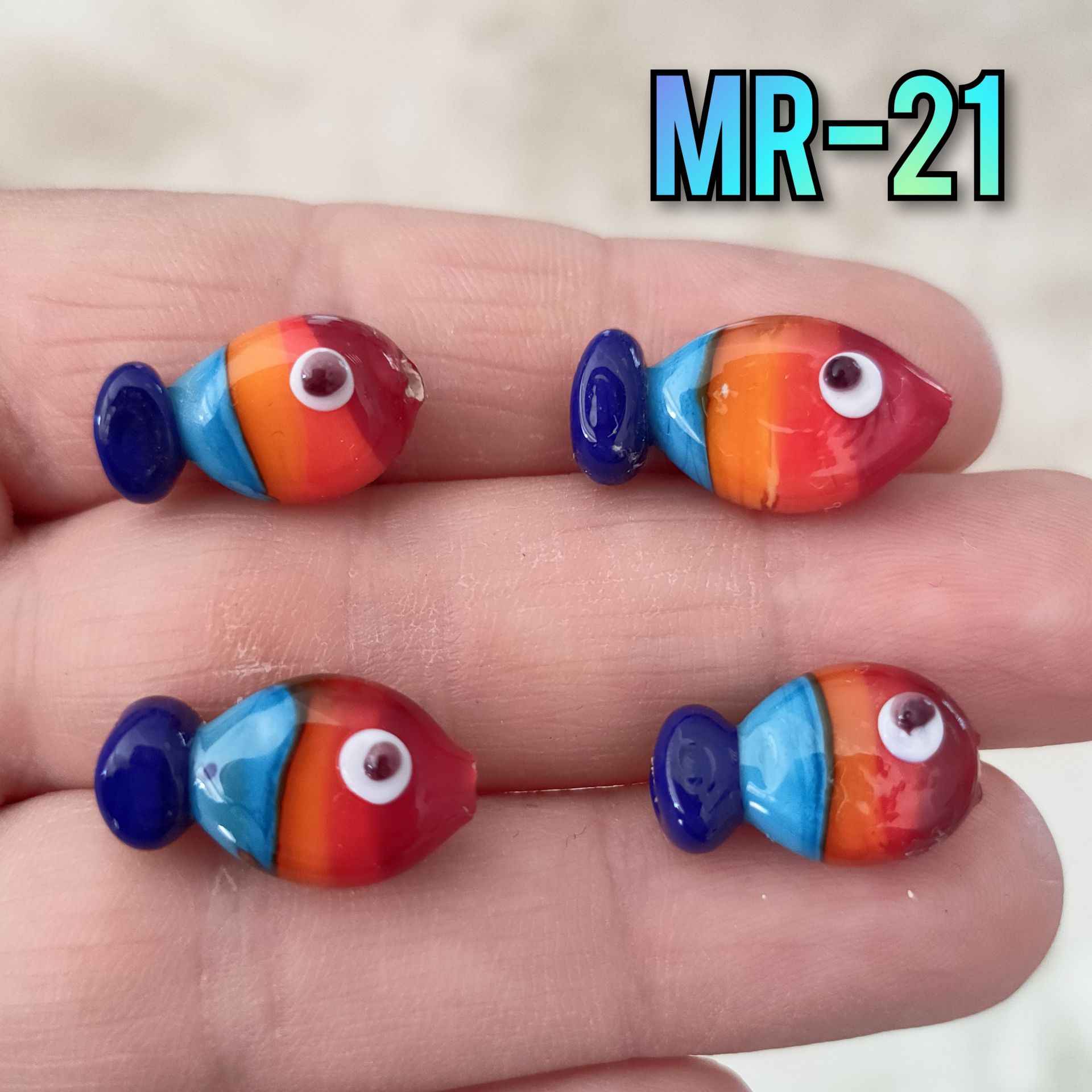 MR-21 Murano Karışık Renkli El Yapımı Balık