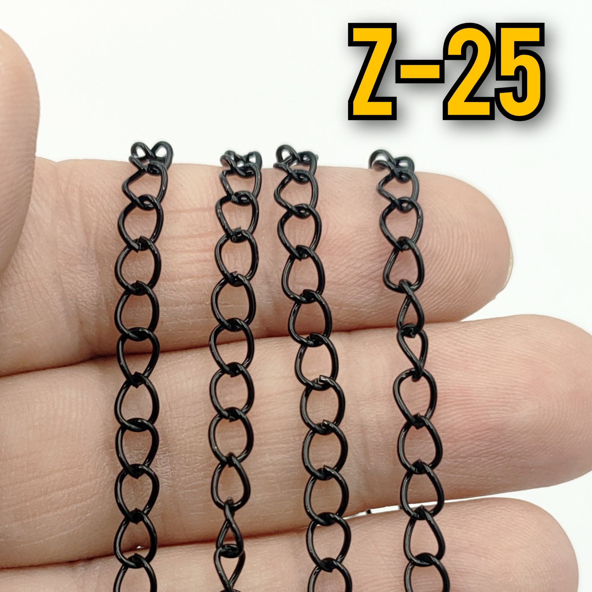 No : 025 Siyah Renk Uzatma Zinciri 4*5 mm