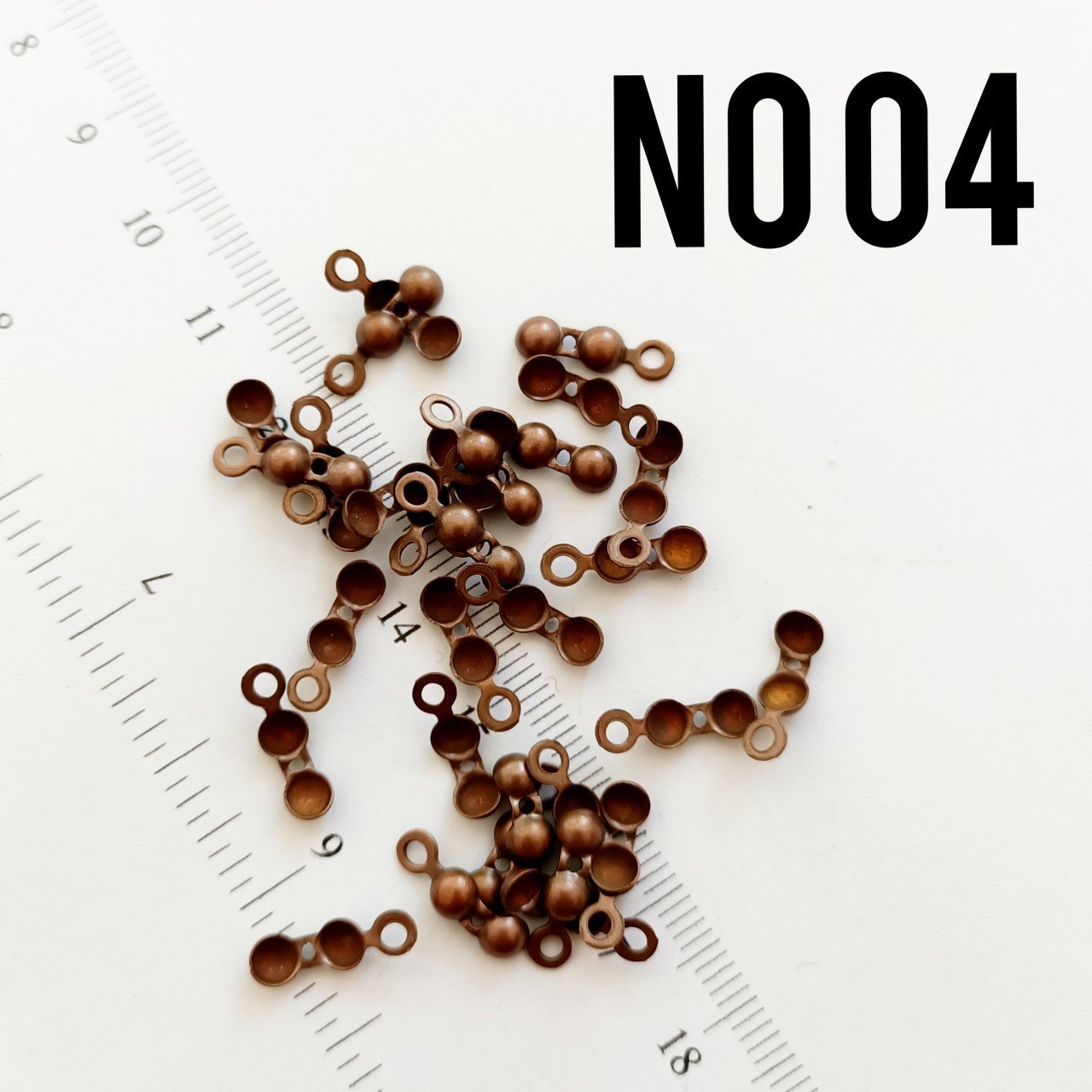 No: 04 Bakır Renk Düğüm Kapama