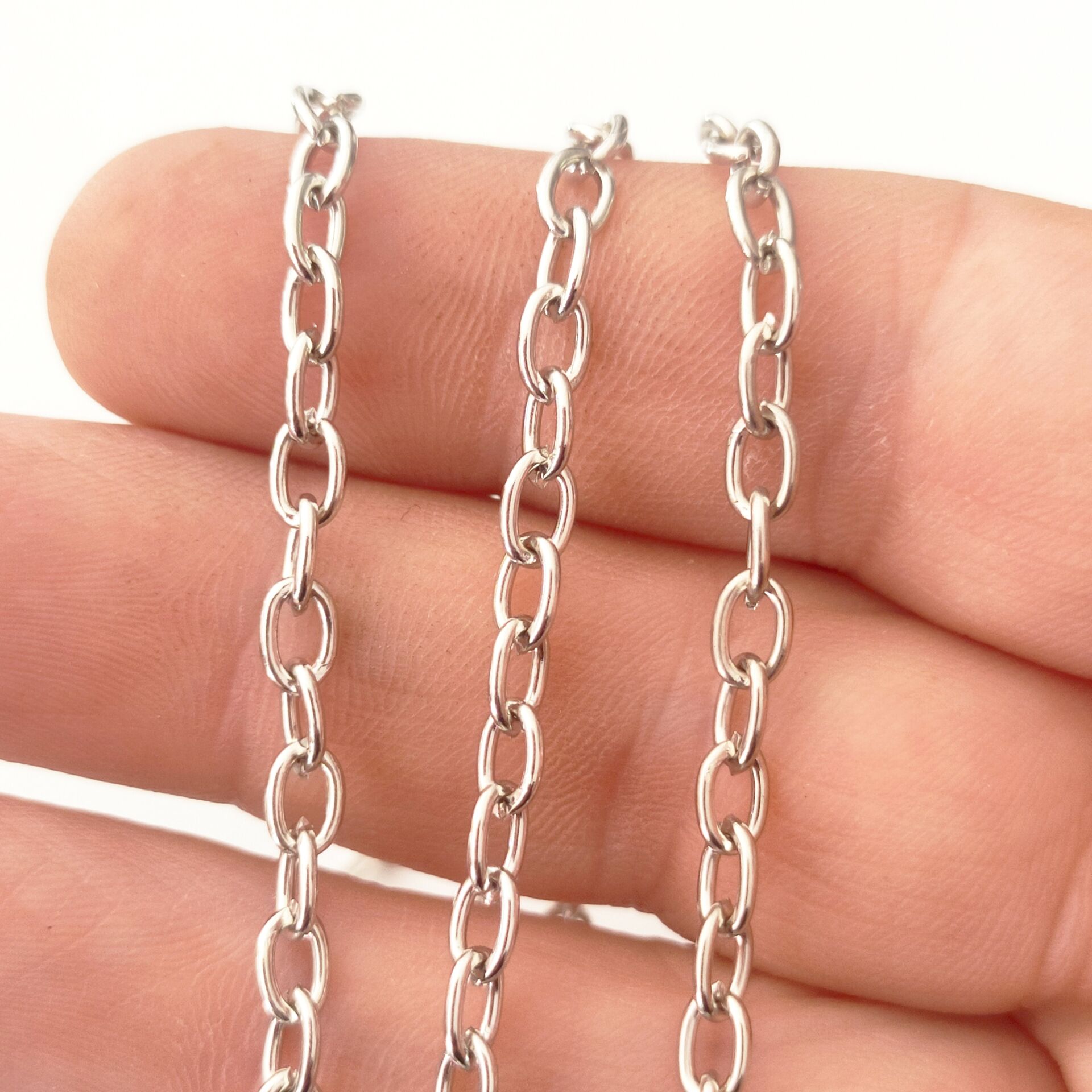 No : 031 Gümüş Renk Uzatma Zinciri Oval 5.8*3.8 mm