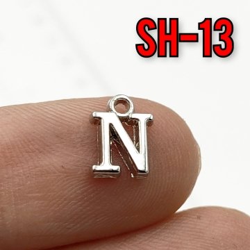 SH-13 Rodyum Kaplama N Harf Sallantı