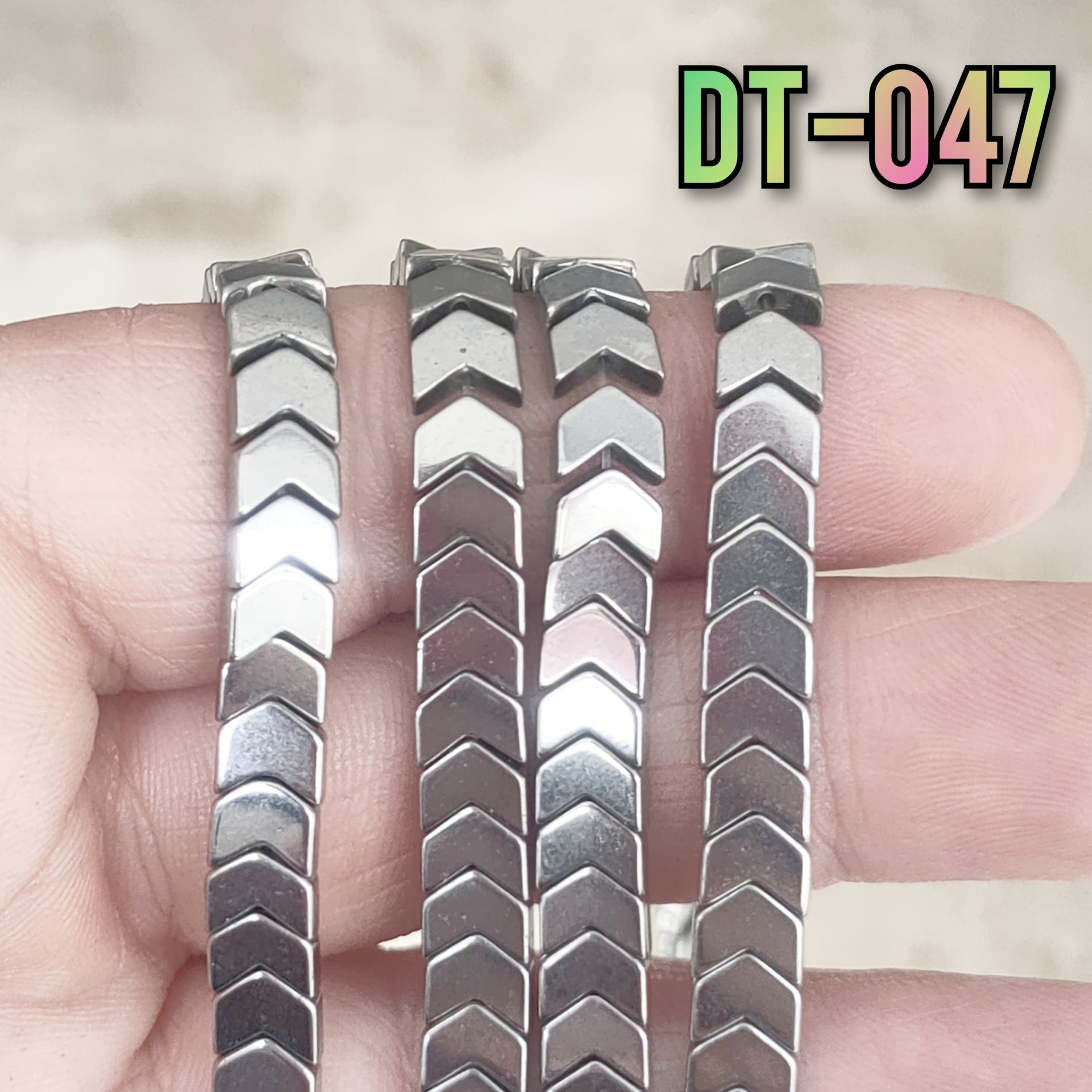 DT-047 Çavuş Hematit Parlak Gümüş Doğaltaş 6 x 3 mm