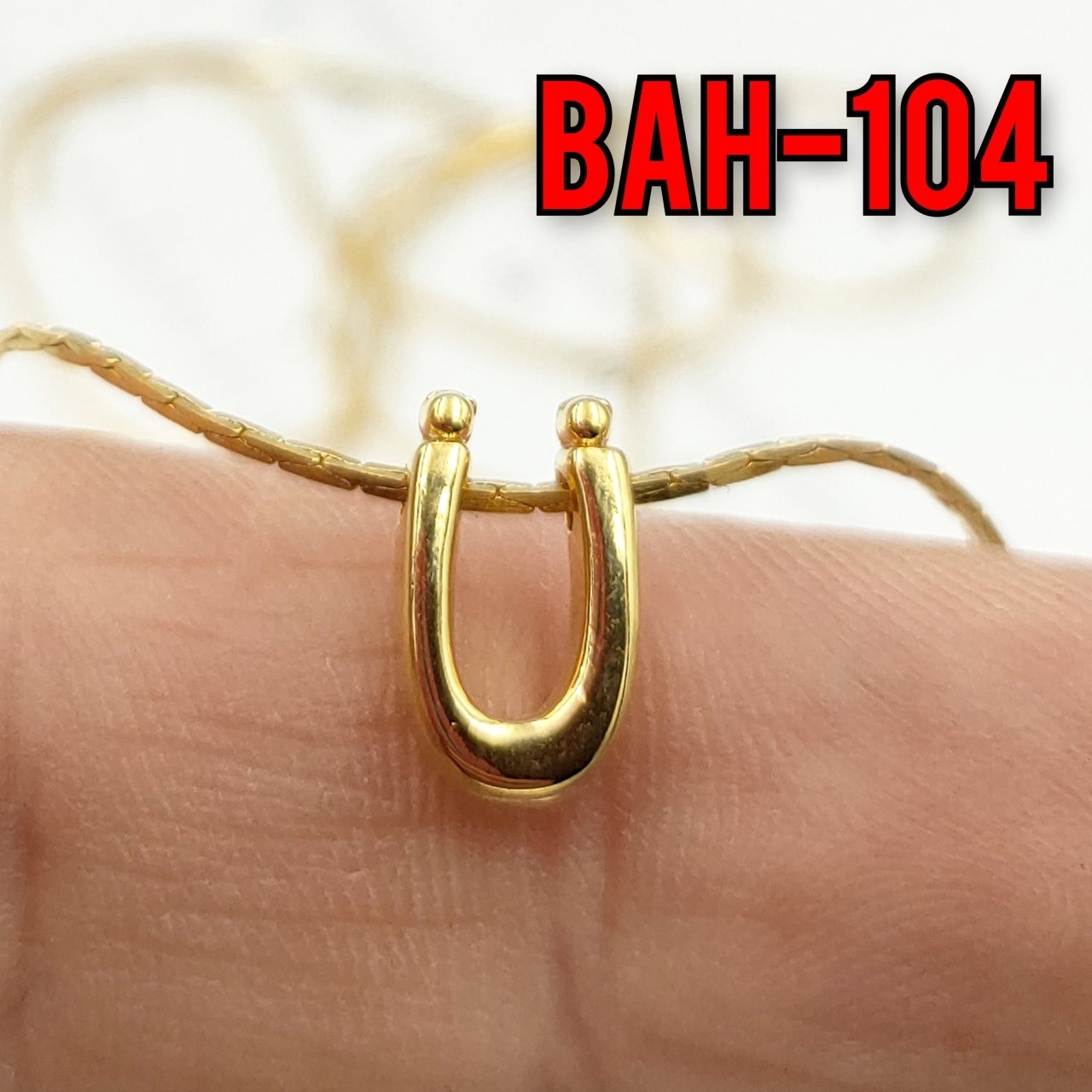 BAH-104 24 Ayar Altın Kaplama Ü Harfi Boncuk