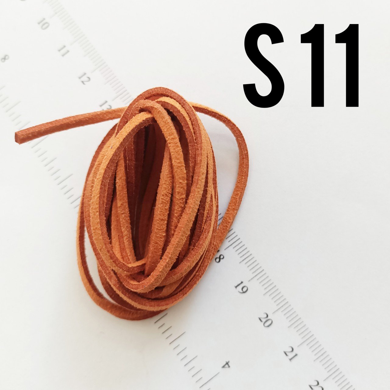 S11 Kiremit Turuncu Süet ip